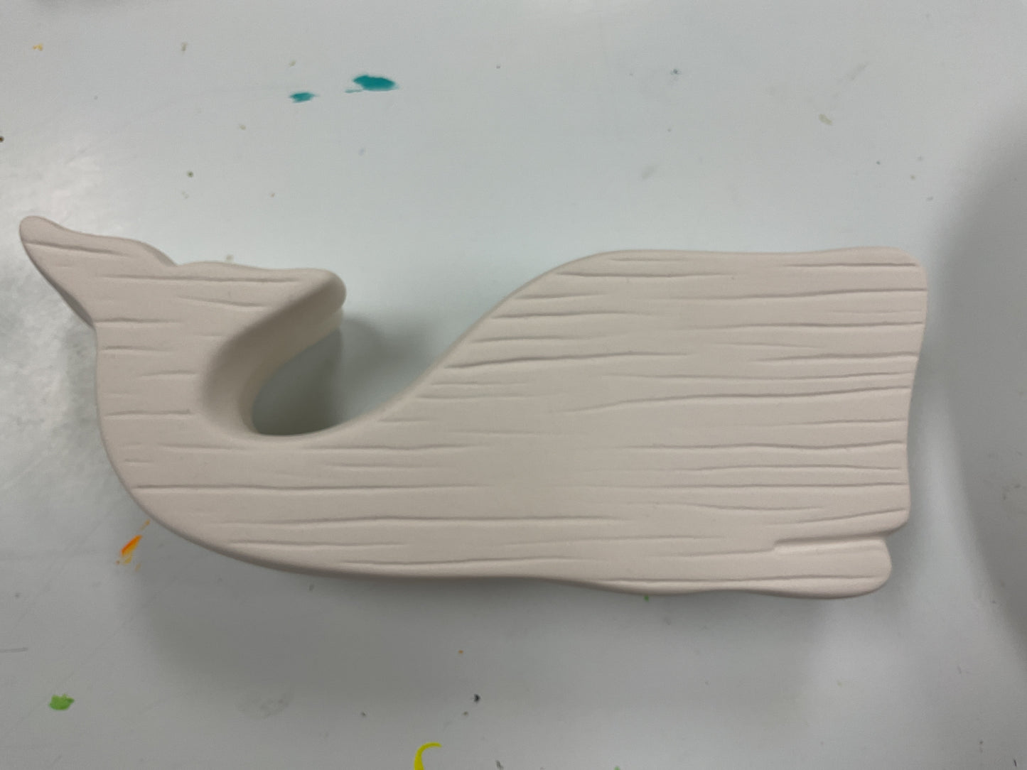 1756 Woodgrain Whale Plaque