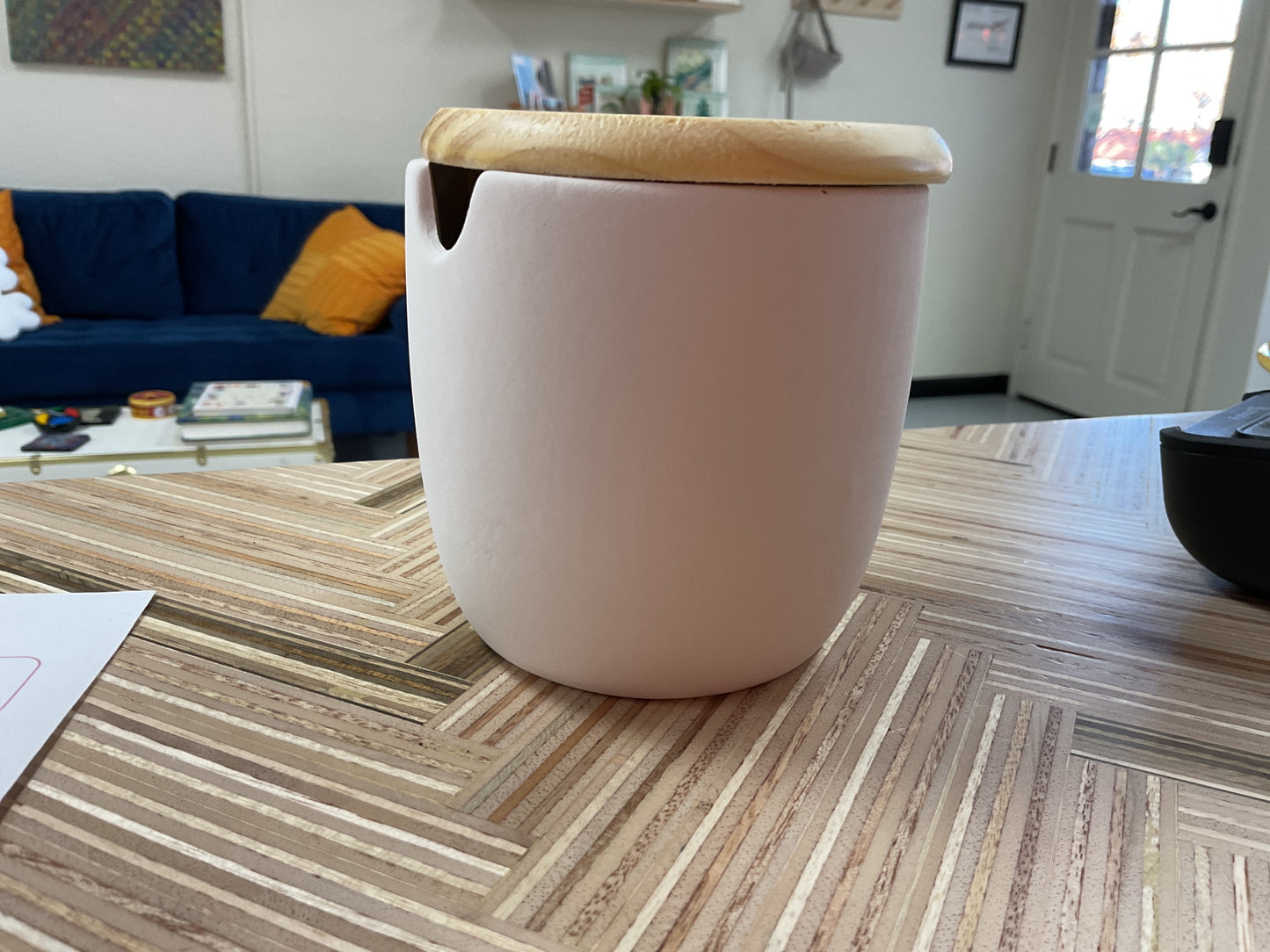 Jar with lid #111