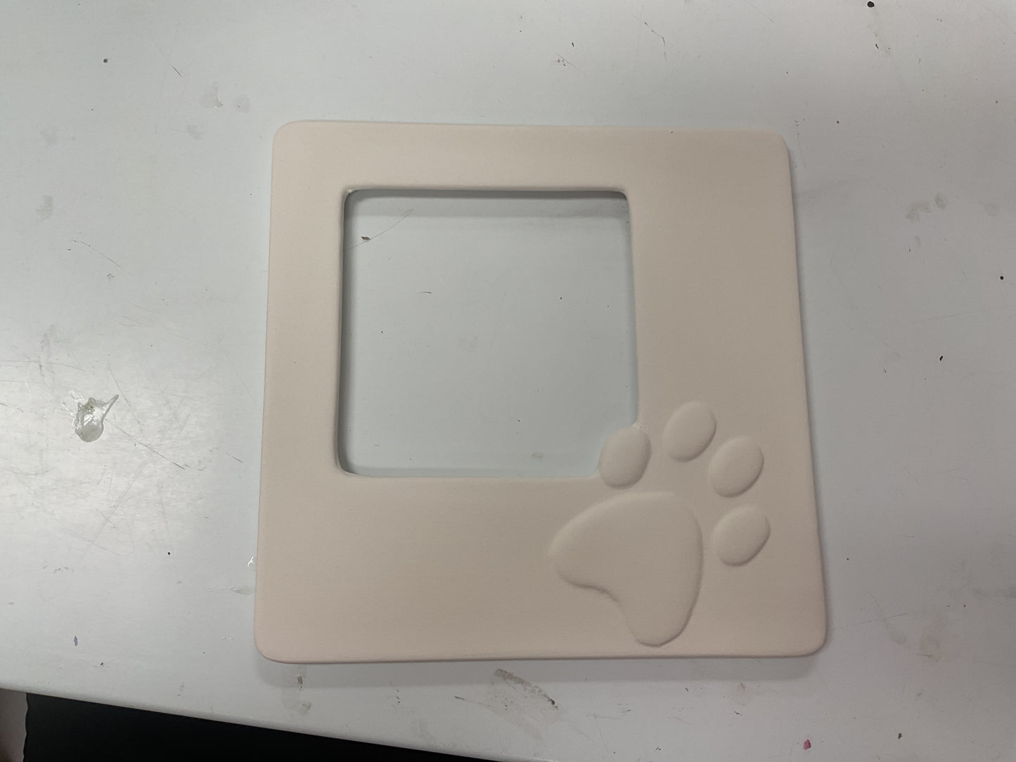 paw print picture frame 1913