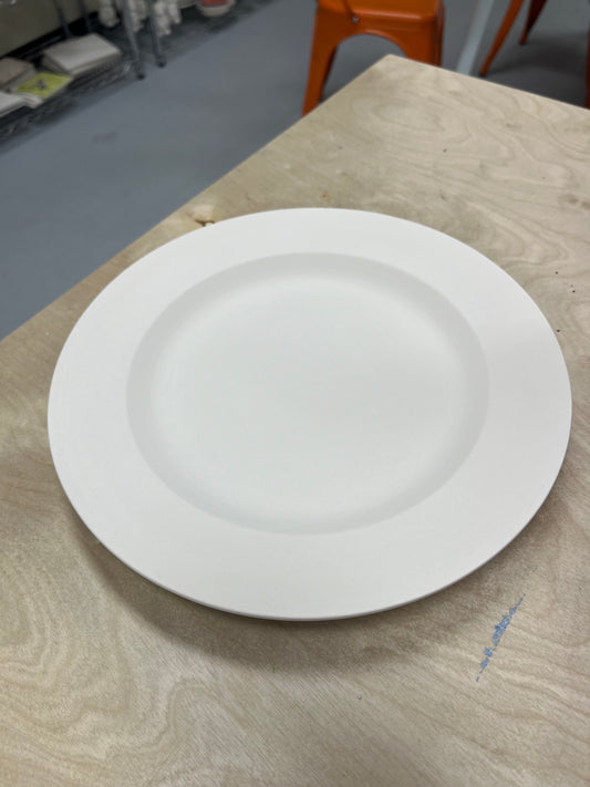 Dinner plate with Rim